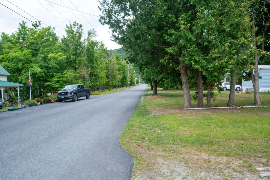 68 Pine Street Bristol VT 05443