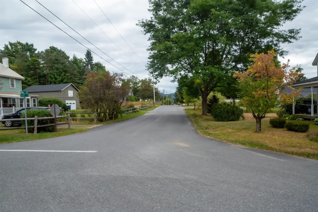 68 Pine Street Bristol VT 05443