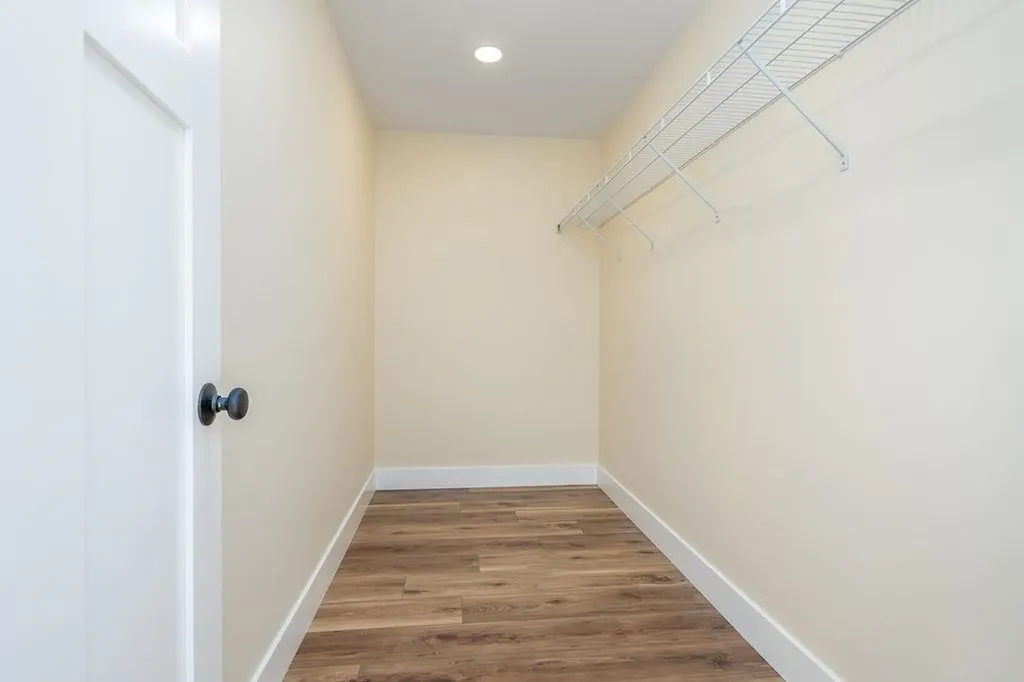 320 Knox Marsh Road Madbury NH 03823