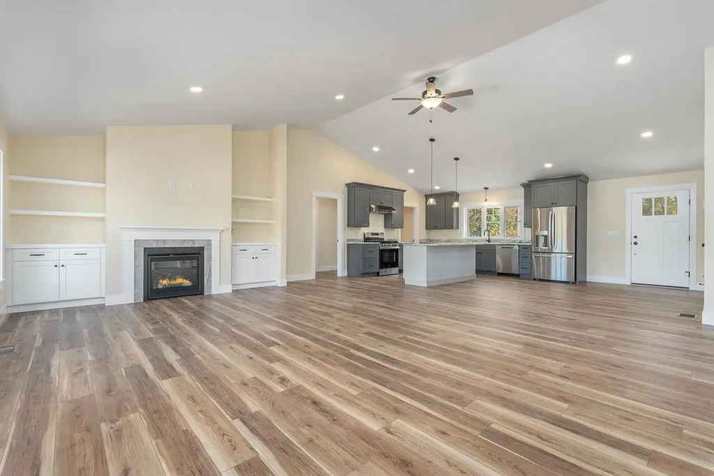 320 Knox Marsh Road Madbury NH 03823