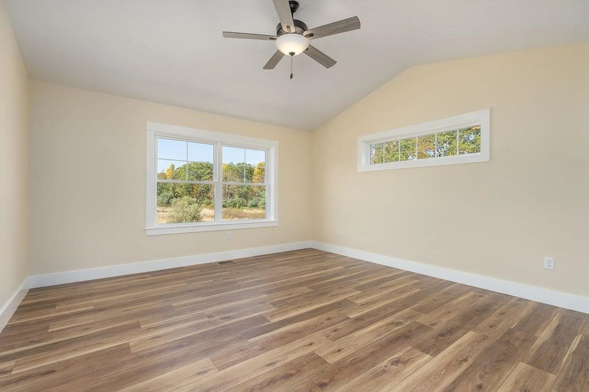 320 Knox Marsh Road Madbury NH 03823