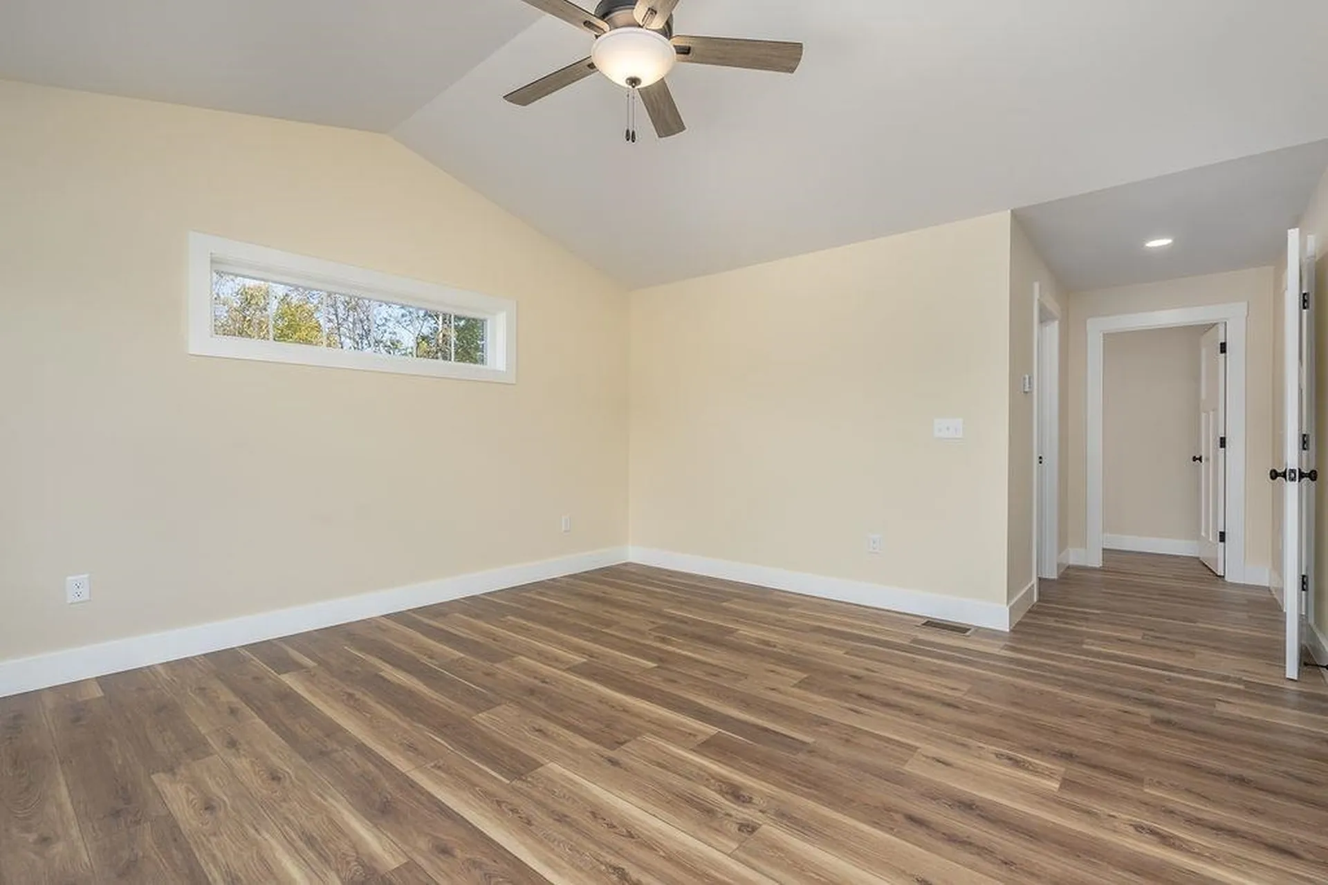 320 Knox Marsh Road Madbury NH 03823