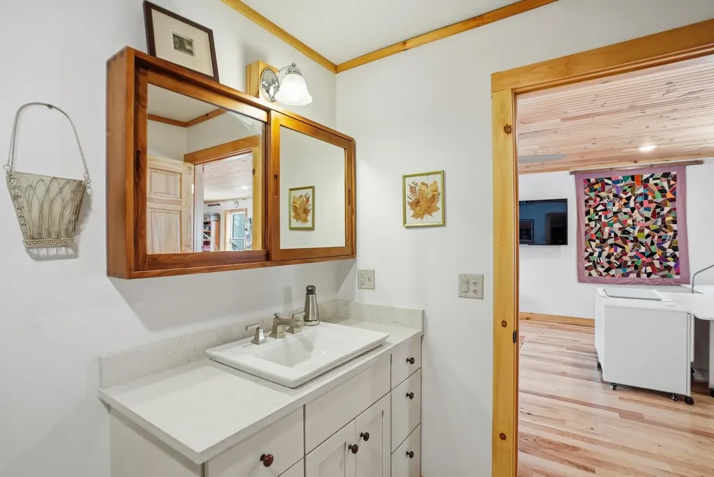 1090 Center Road Albany VT 05820