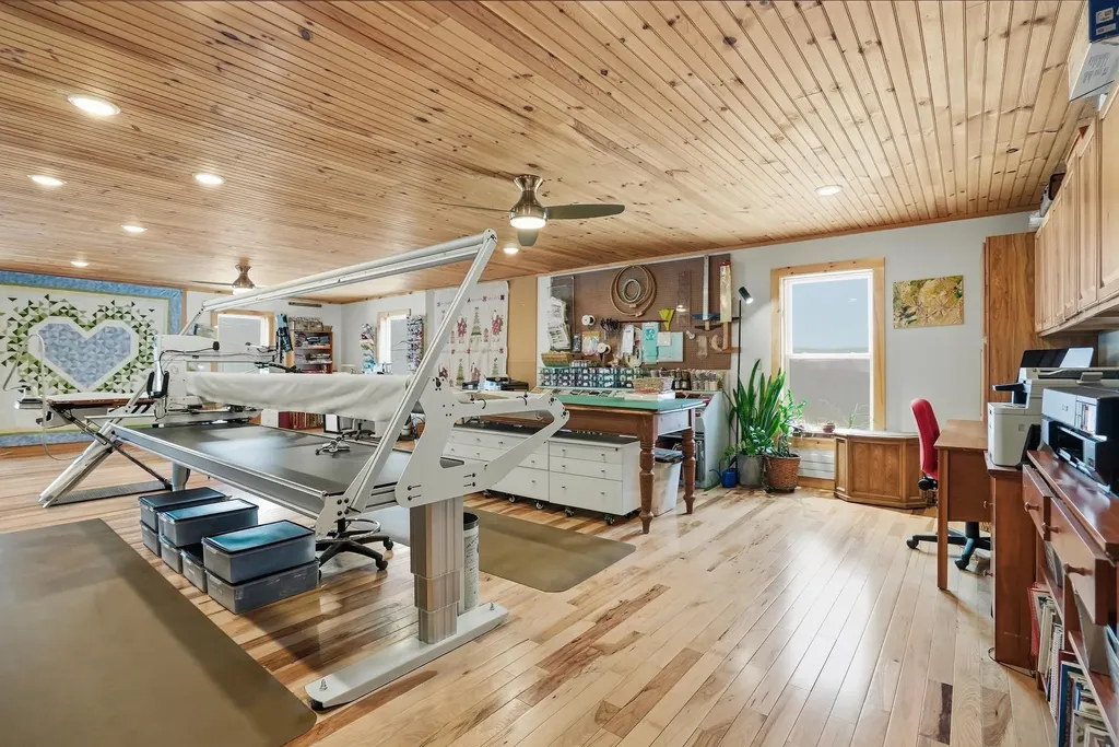 1090 Center Road Albany VT 05820