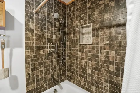 1090 Center Road Albany VT 05820