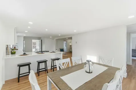 18 South Village Road Loudon NH 03307