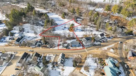 18 South Village Road Loudon NH 03307