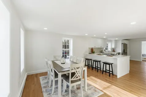 18 South Village Road Loudon NH 03307