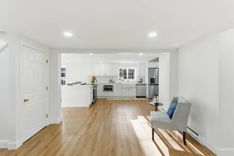 18 South Village Road Loudon NH 03307