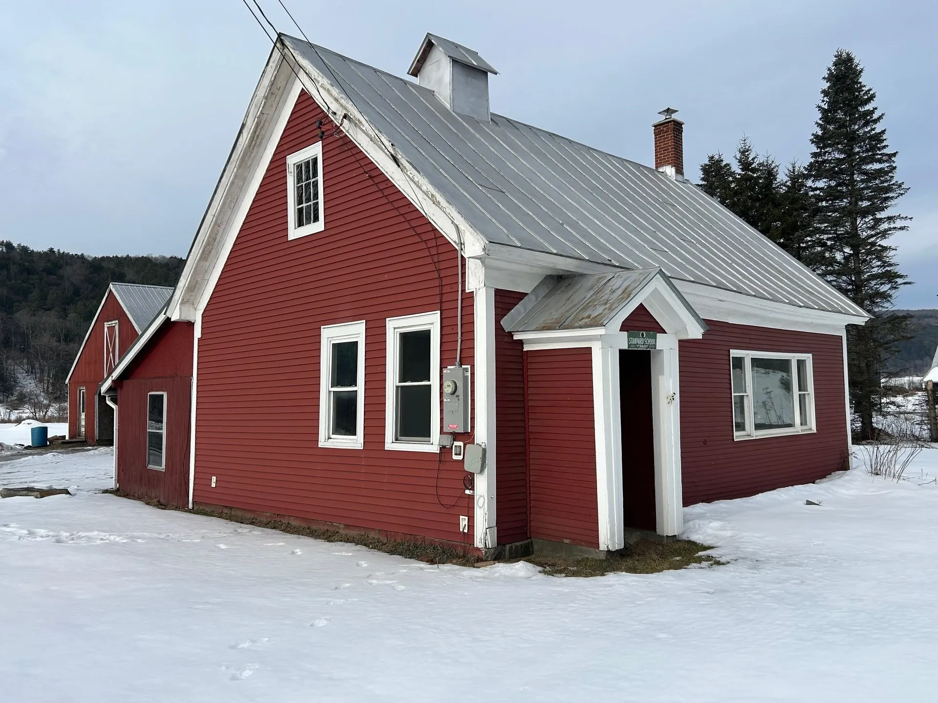 4349 Vt Rt14 Brookfield VT 05036