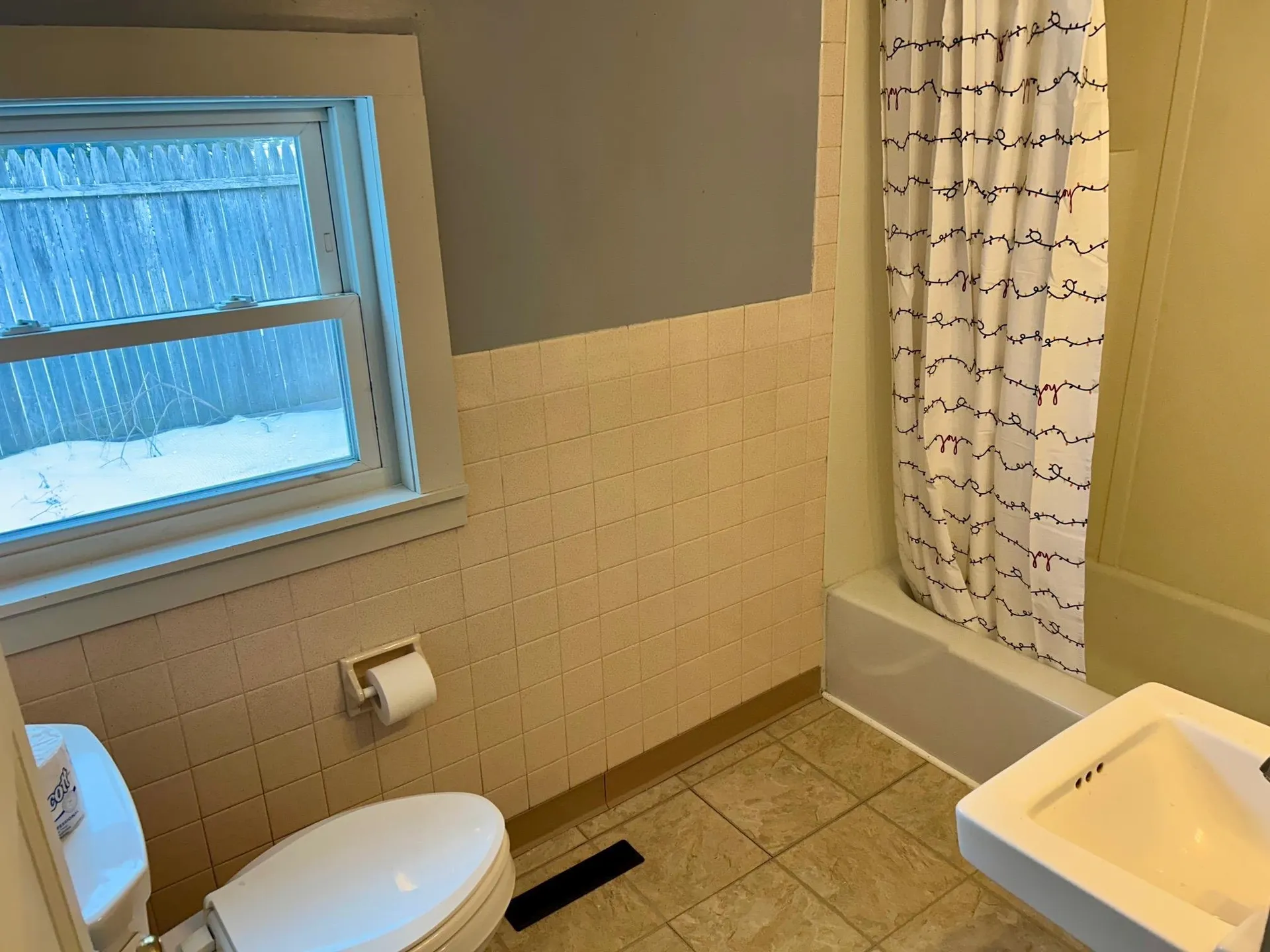 4349 Vt Rt14 Brookfield VT 05036