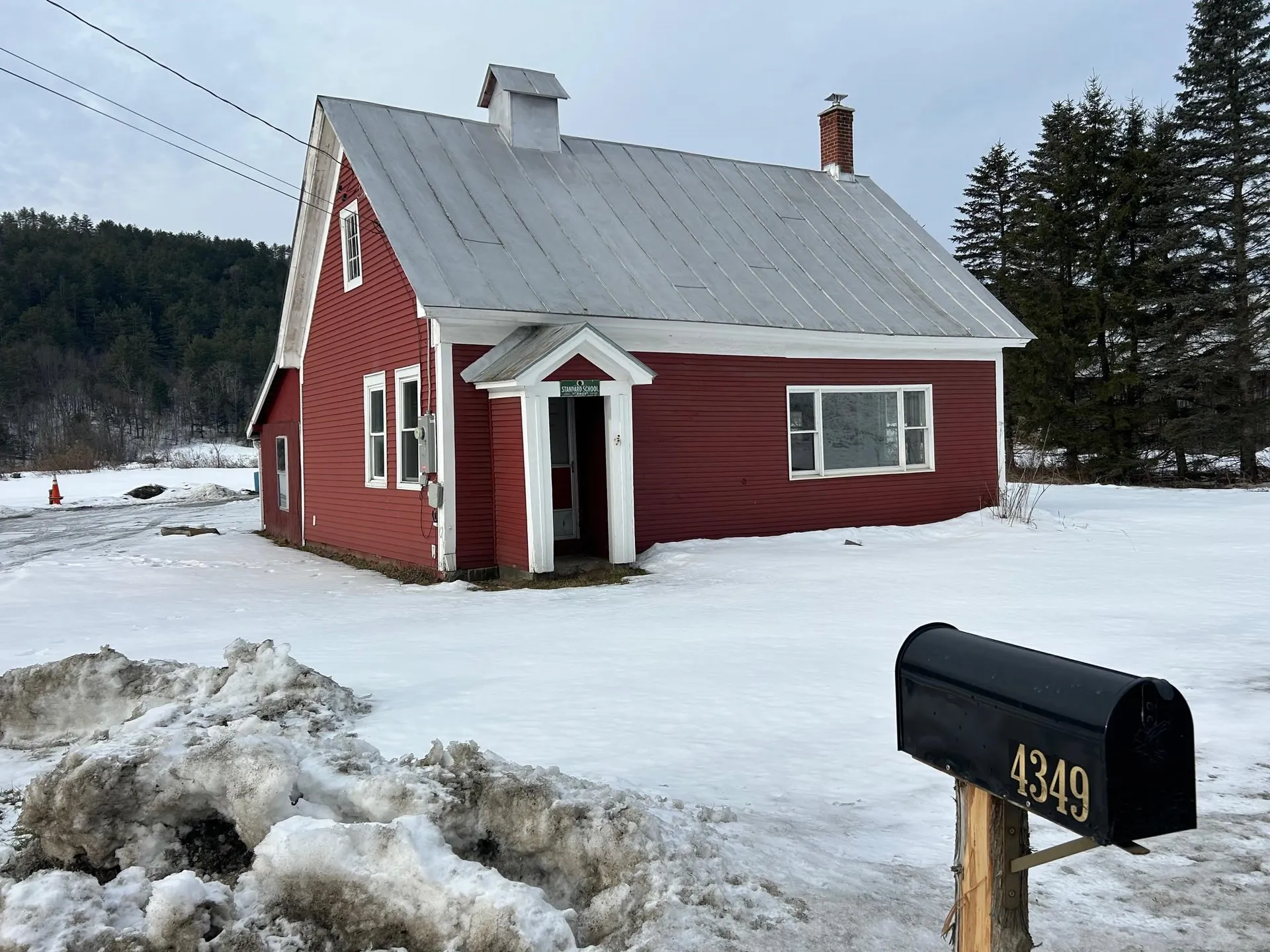 4349 Vt Rt14 Brookfield VT 05036