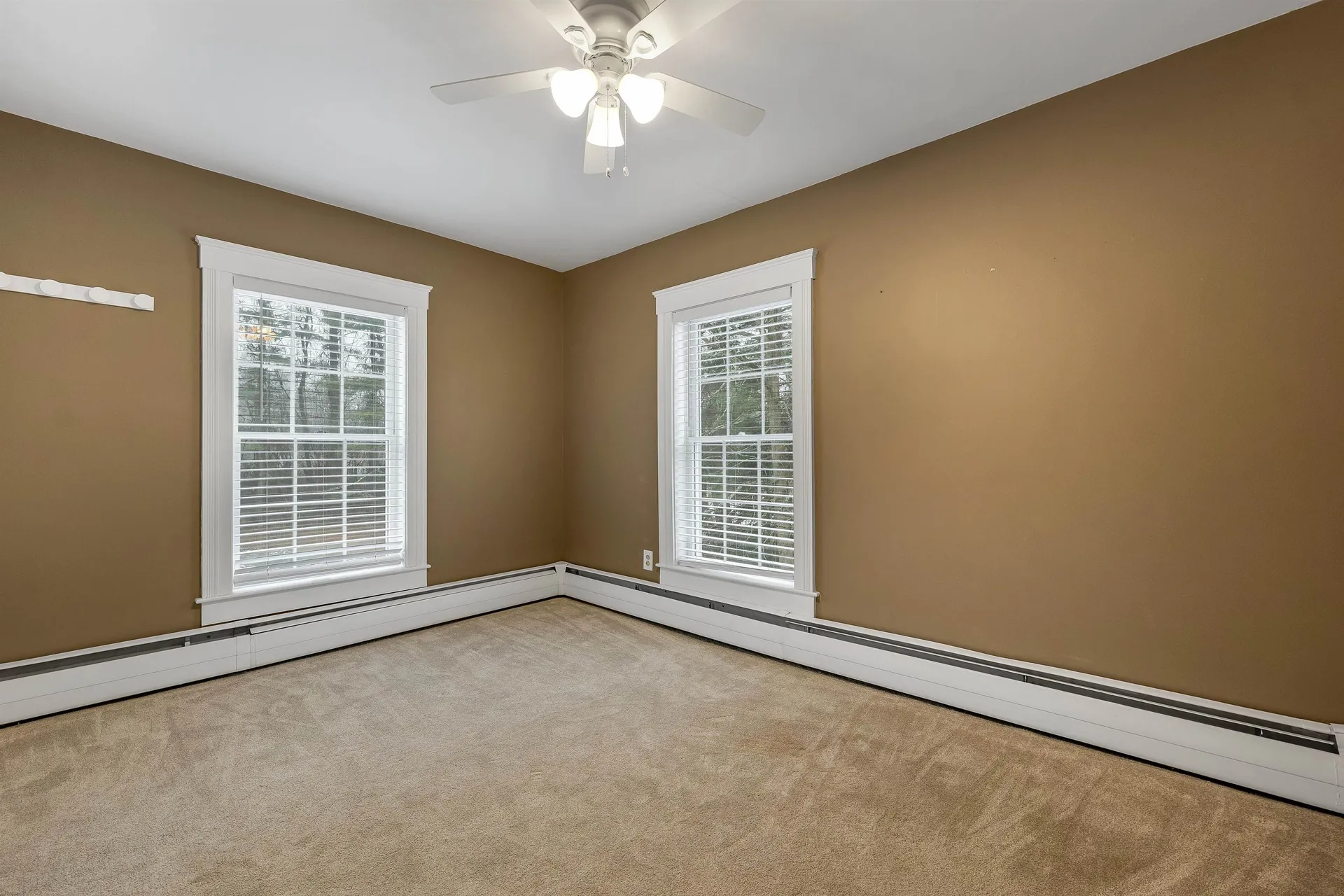 27 River Road Allenstown NH 03275