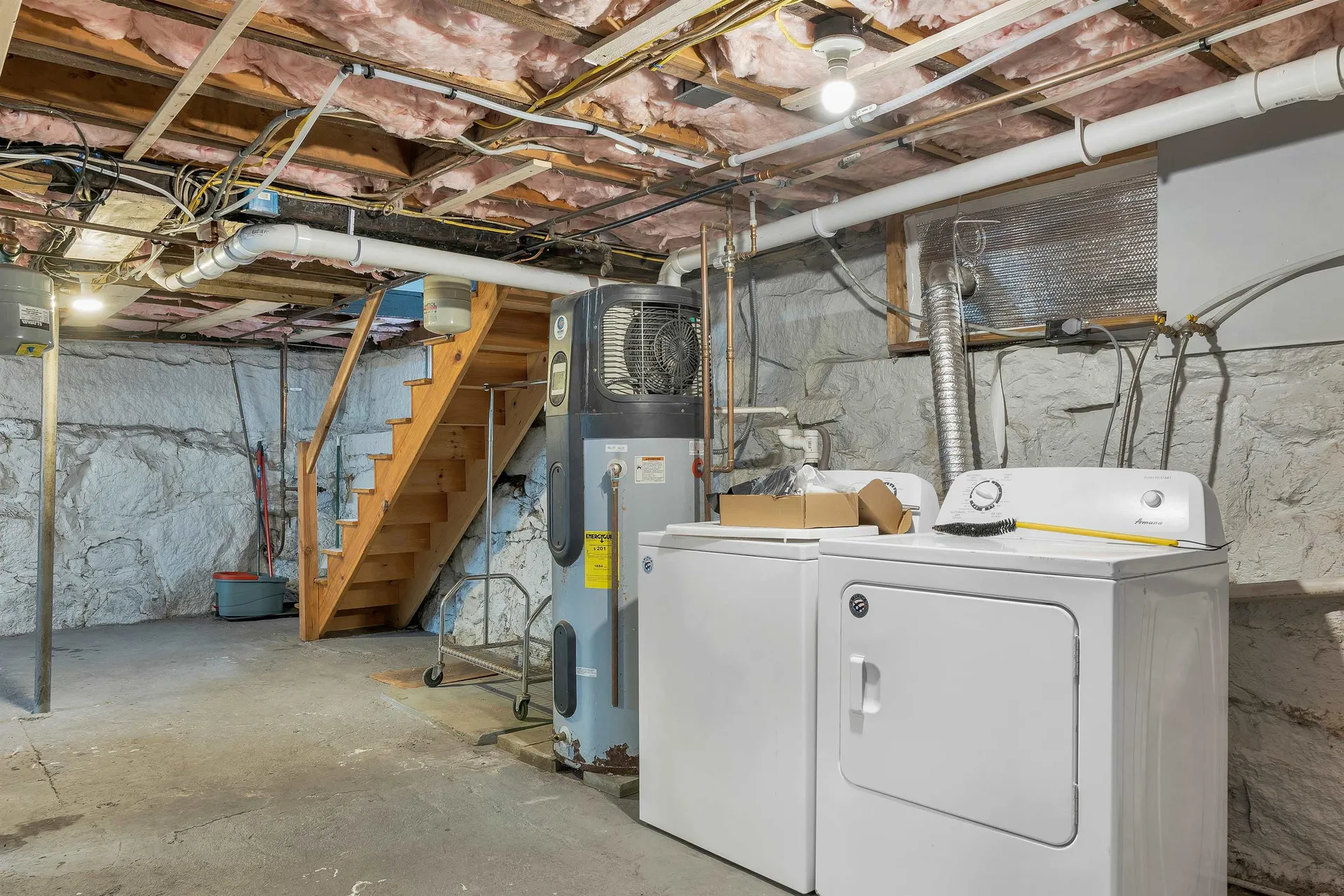 27 River Road Allenstown NH 03275