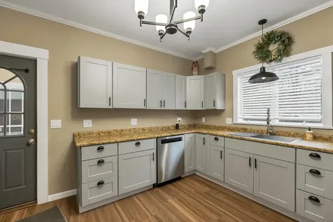 27 River Road Allenstown NH 03275