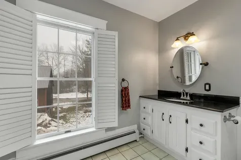 27 River Road Allenstown NH 03275