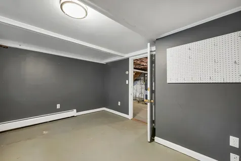 27 River Road Allenstown NH 03275