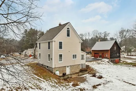 27 River Road Allenstown NH 03275