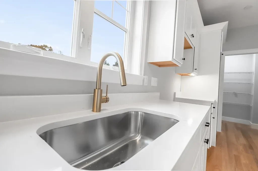 293 Sandown Road Fremont NH 03044