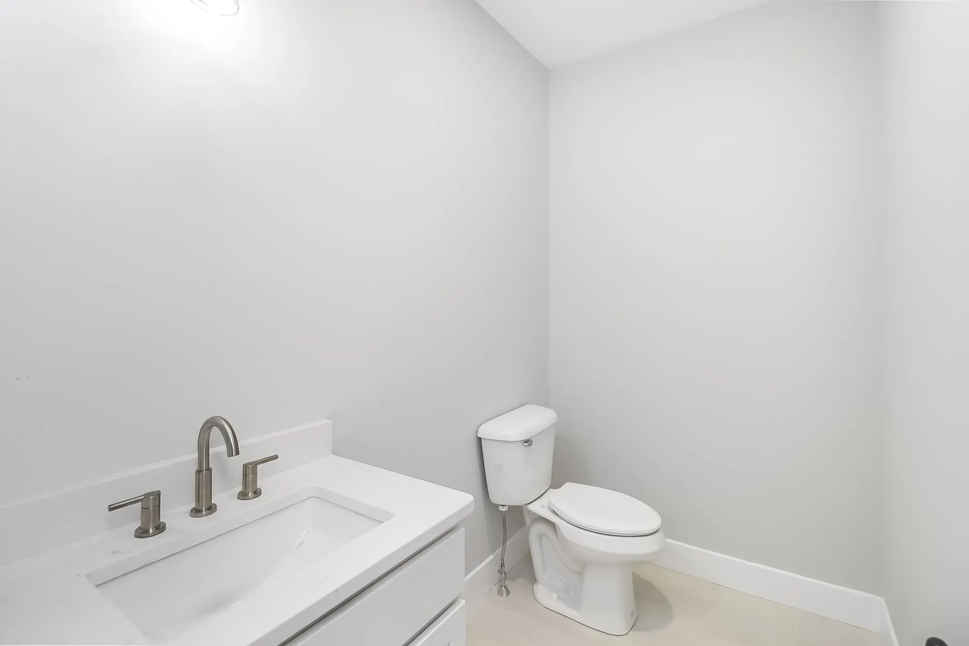 293 Sandown Road Fremont NH 03044