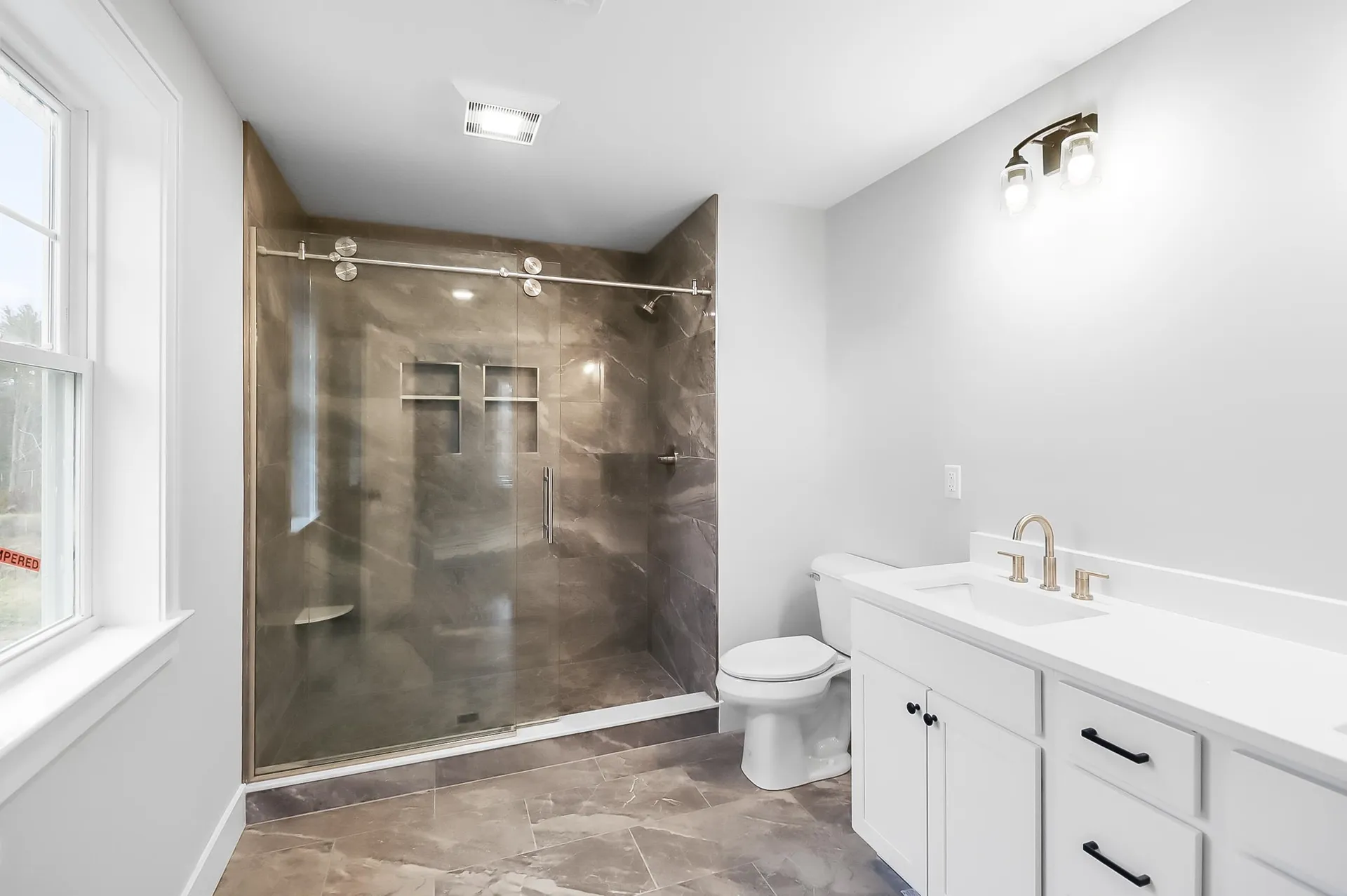 293 Sandown Road Fremont NH 03044