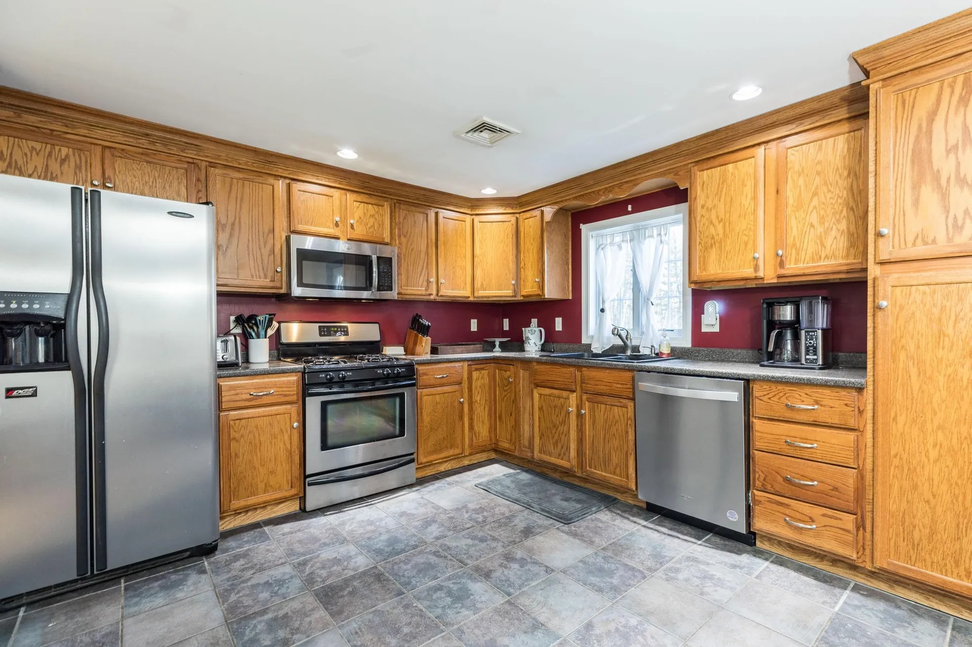 7 Kinsale Drive Rochester NH 03868