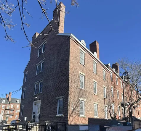 119 West Merrimack Street Manchester NH 03101