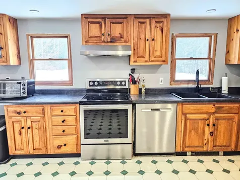 756 Turkey Mountain Road Jamaica VT 05343