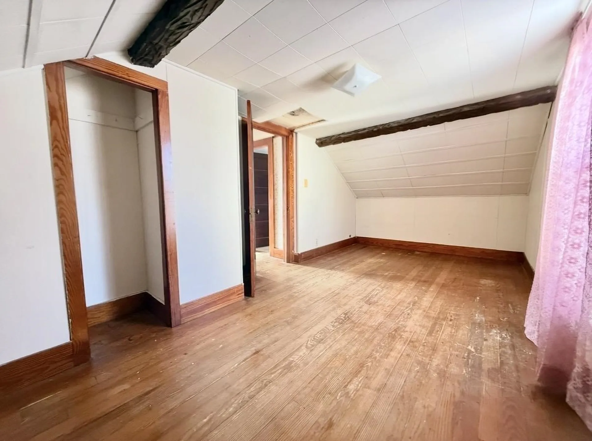 129 Grove Street Poultney VT 05764