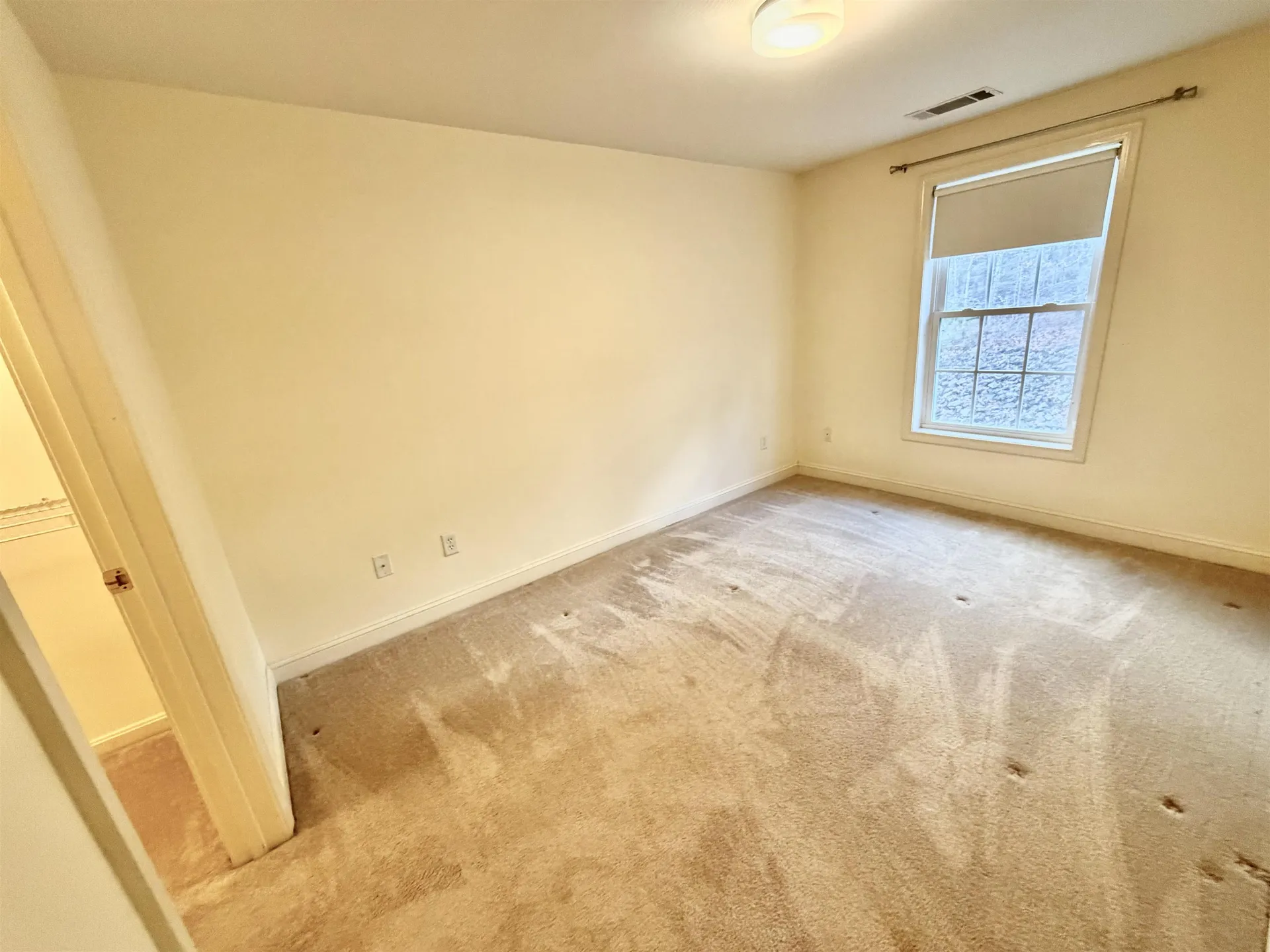 14 Vista Ridge Drive Londonderry NH 03053