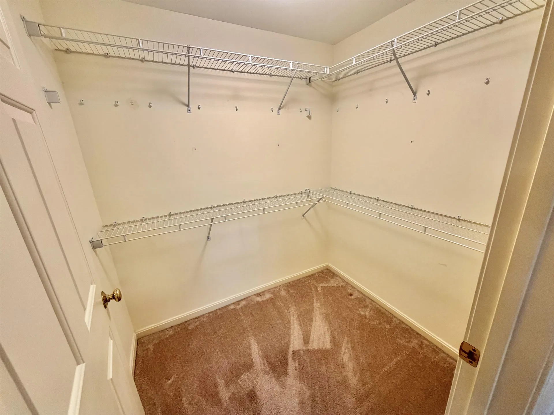 14 Vista Ridge Drive Londonderry NH 03053