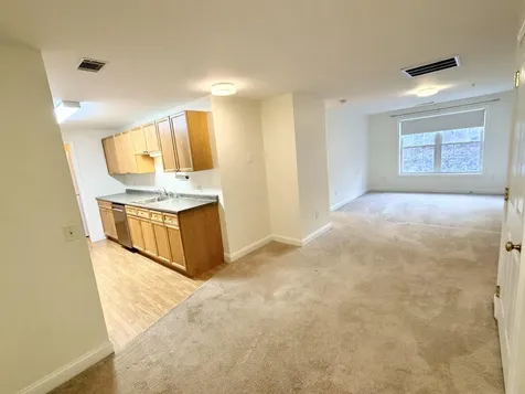 14 Vista Ridge Drive Londonderry NH 03053