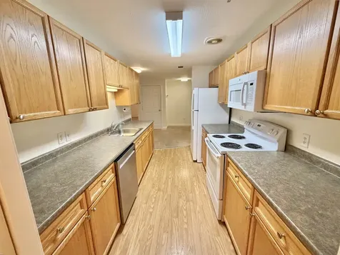 14 Vista Ridge Drive Londonderry NH 03053