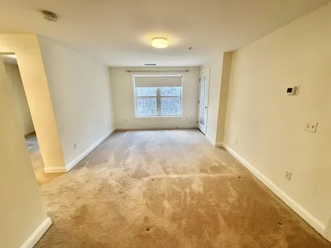 14 Vista Ridge Drive Londonderry NH 03053