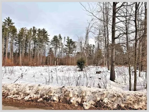 7 Country Lane Hebron NH 03241