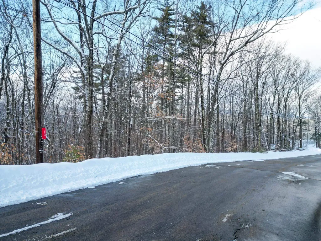 13 Klausen Road Madison NH 03849