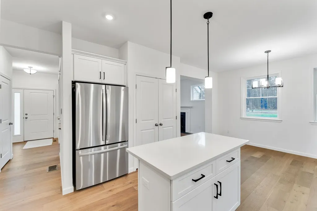 10 Dogwood Circle Milton VT 05468