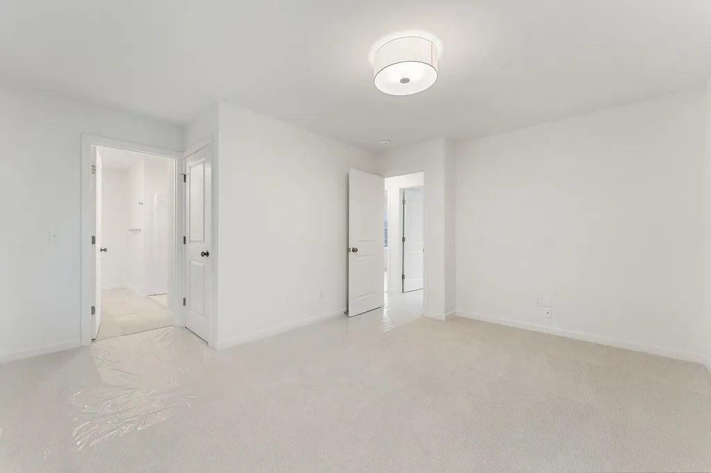 10 Dogwood Circle Milton VT 05468