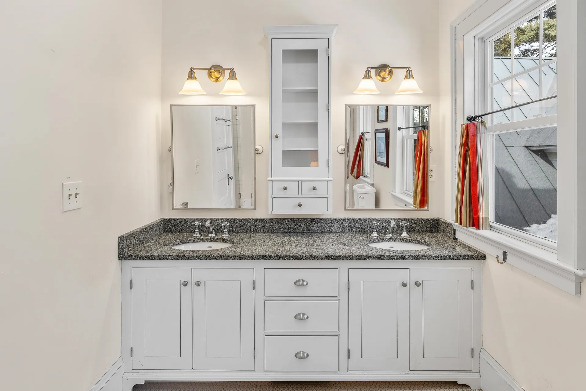 4 Occom Ridge Hanover NH 03755