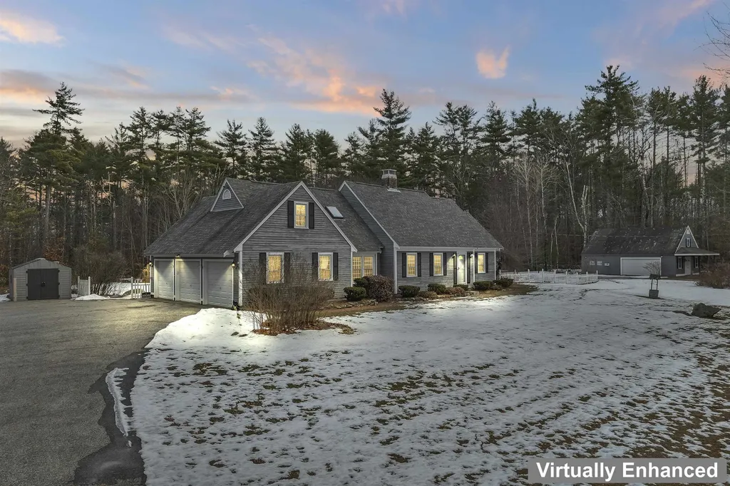 132 Dustin Tavern Road Weare NH 03281