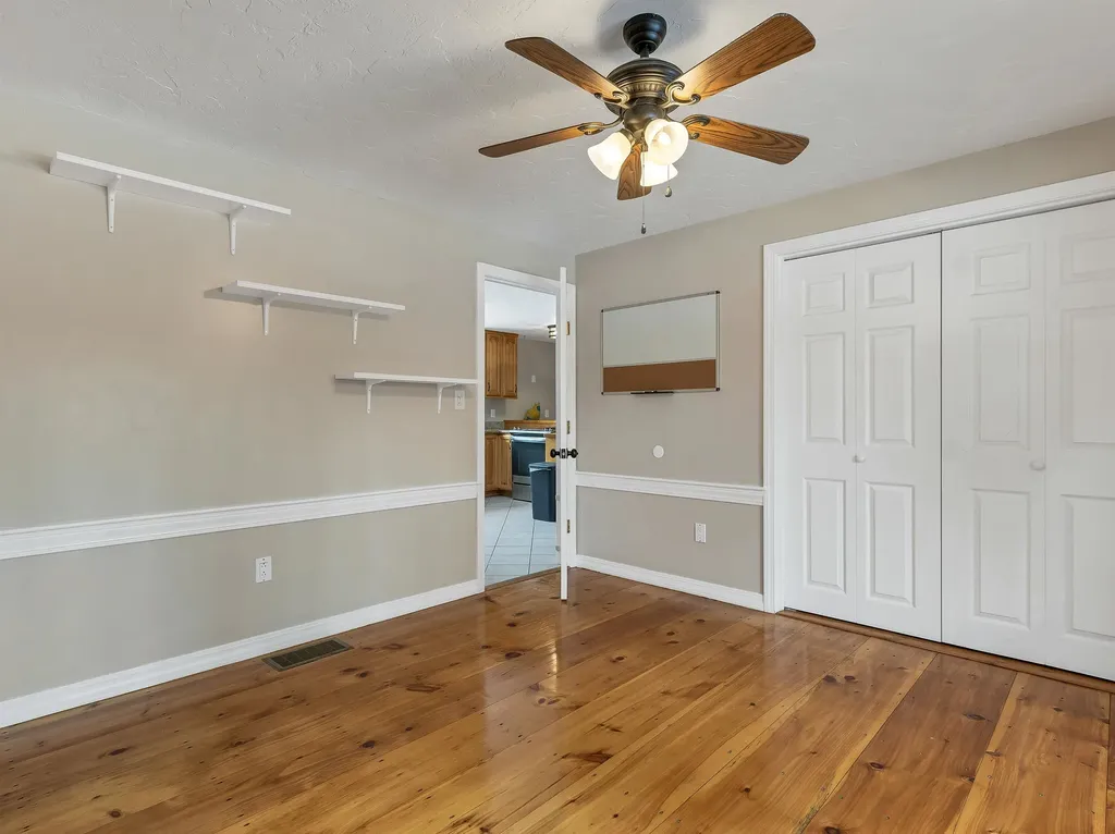 132 Dustin Tavern Road Weare NH 03281