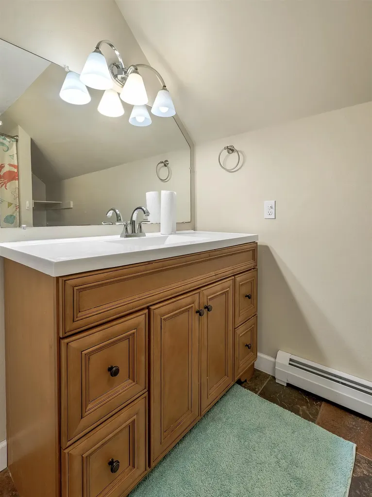 132 Dustin Tavern Road Weare NH 03281