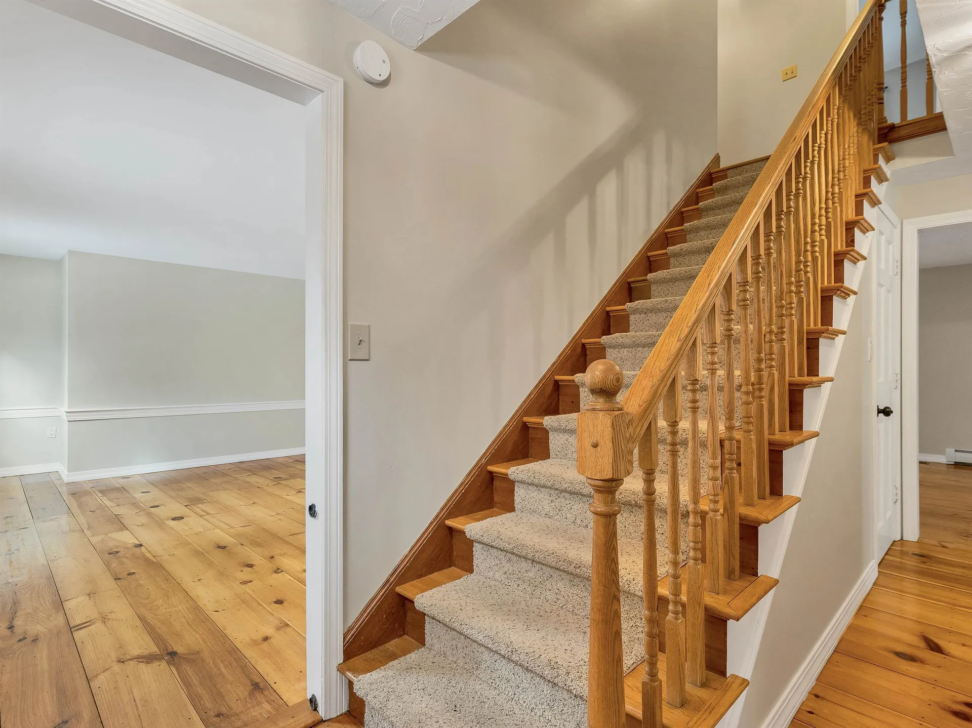 132 Dustin Tavern Road Weare NH 03281