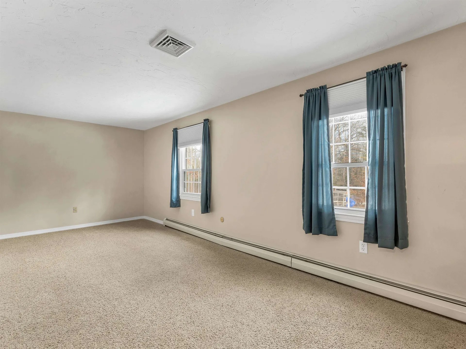 132 Dustin Tavern Road Weare NH 03281