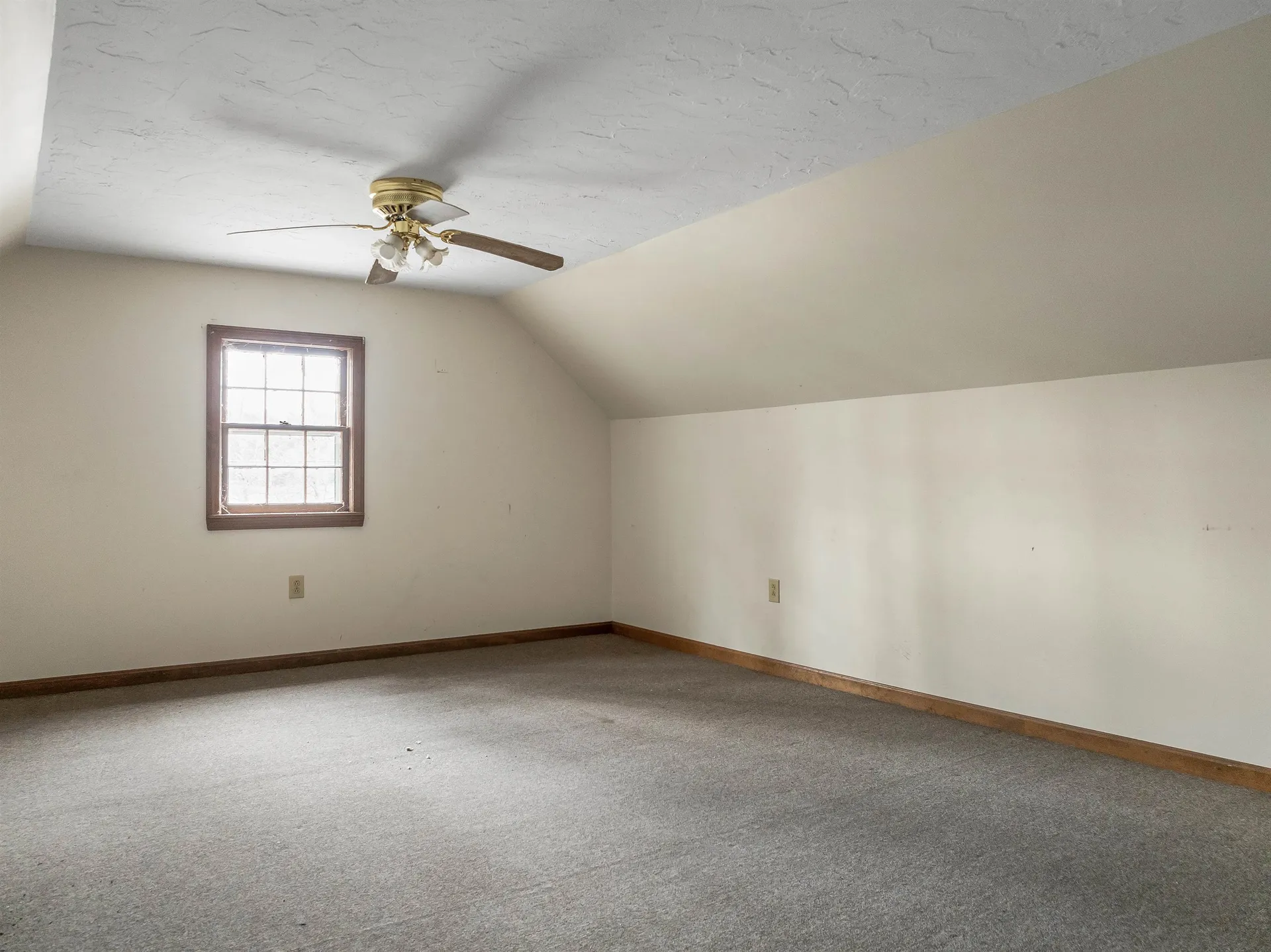 132 Dustin Tavern Road Weare NH 03281