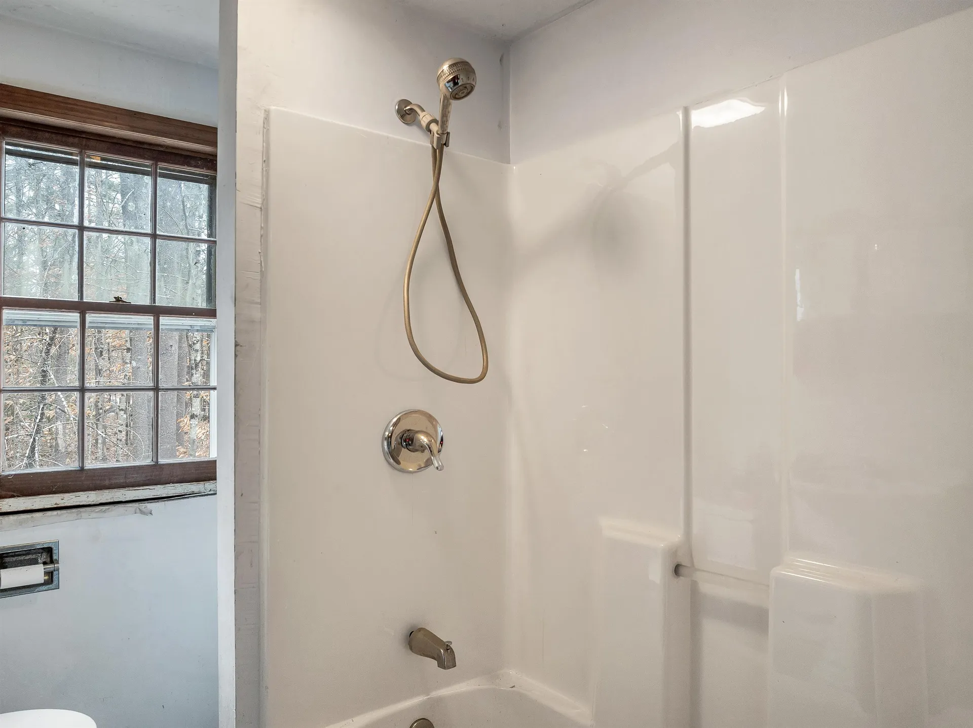 132 Dustin Tavern Road Weare NH 03281