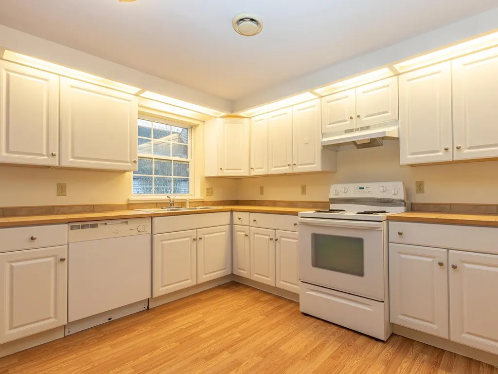 116 Island Street Keene NH 03431