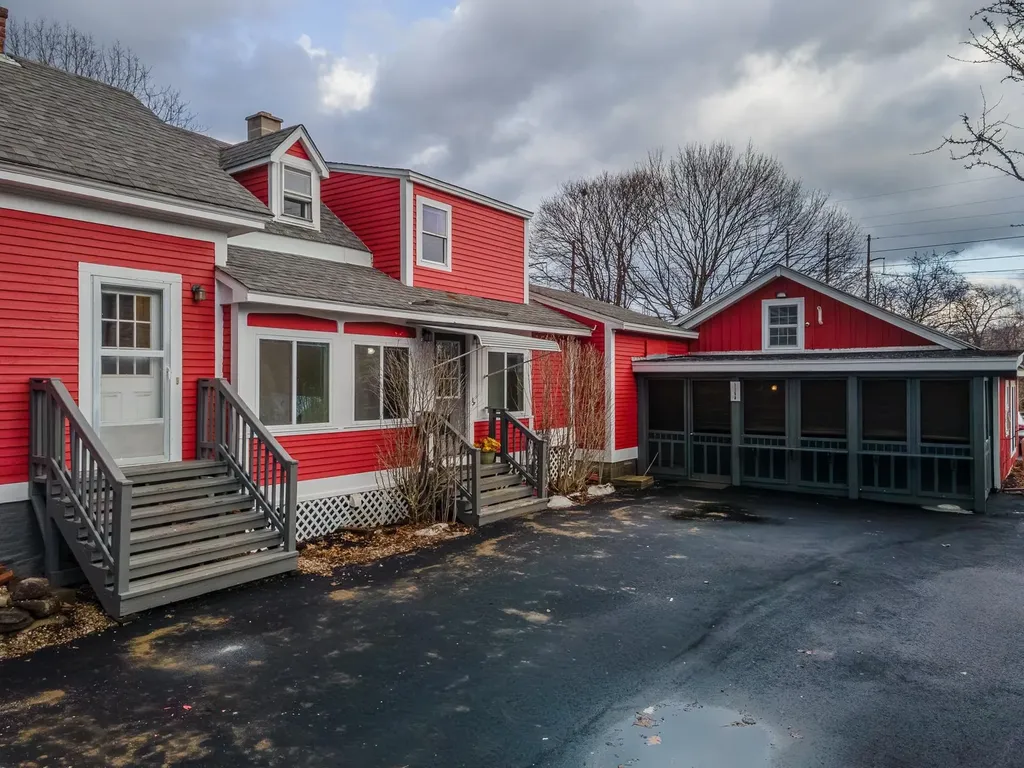 116 Island Street Keene NH 03431