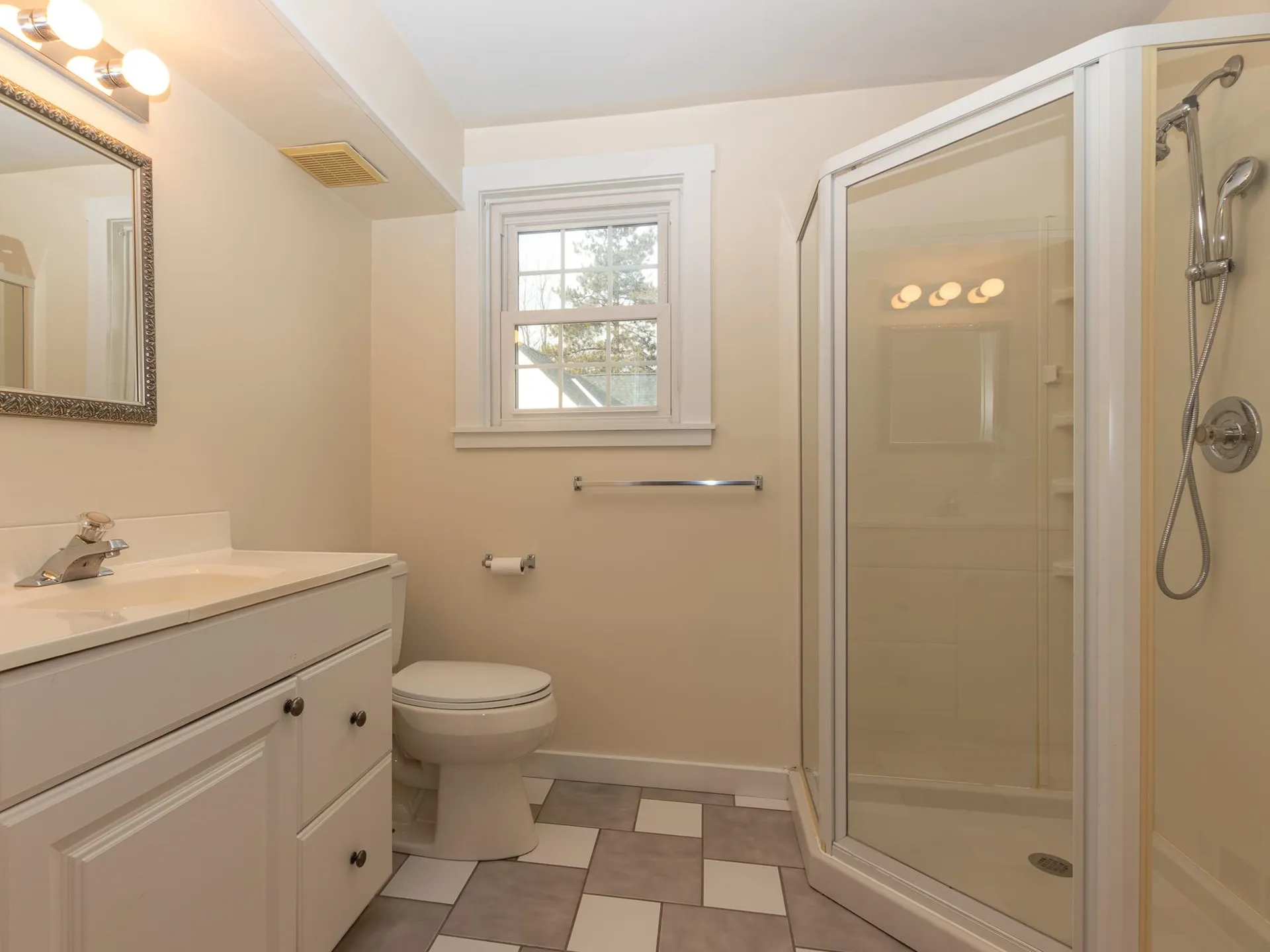 116 Island Street Keene NH 03431