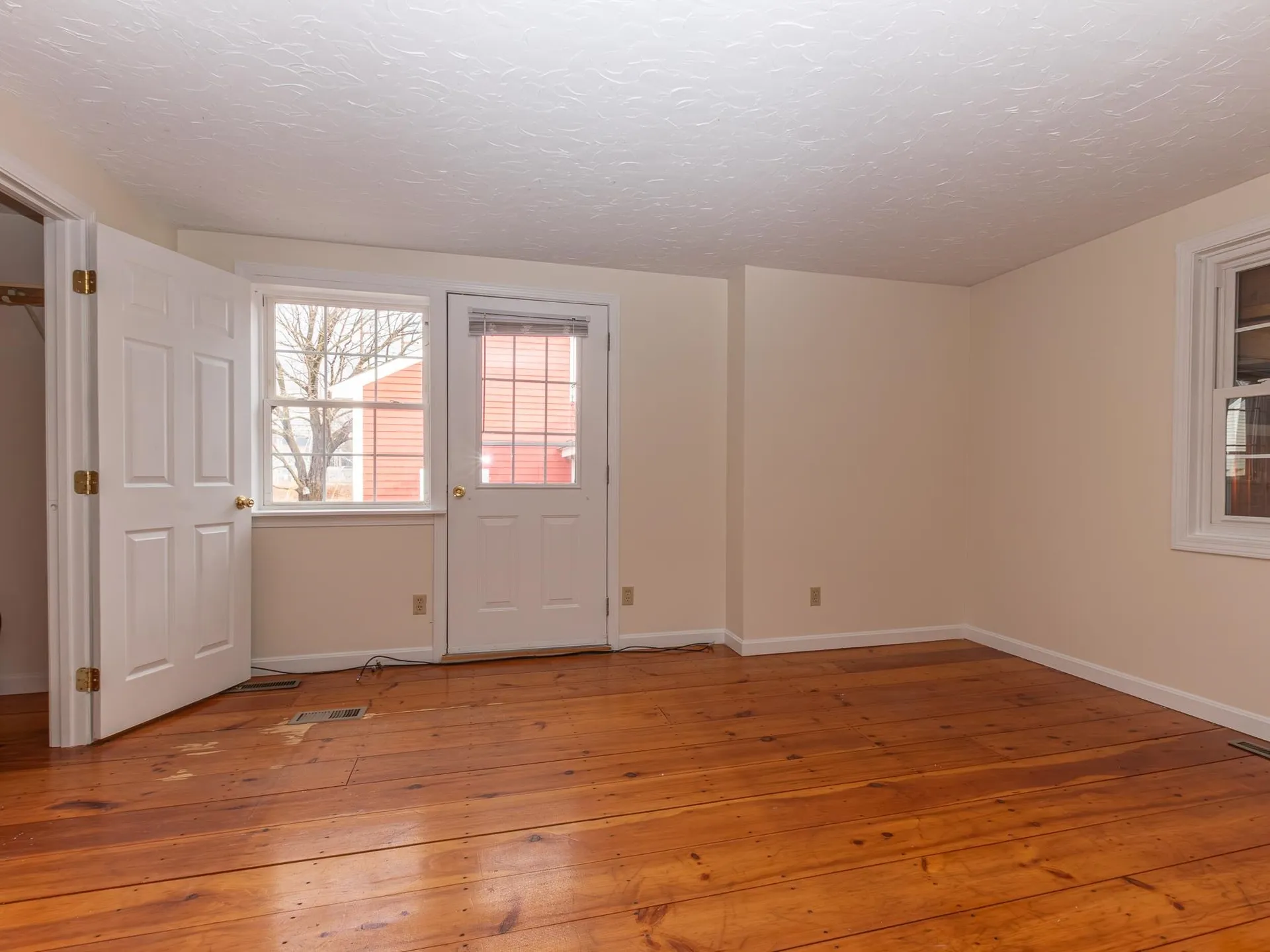 116 Island Street Keene NH 03431